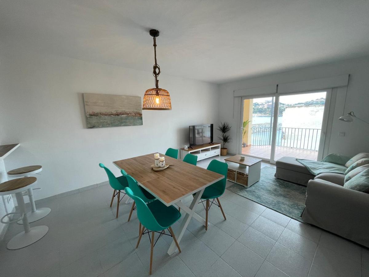 Aquamarine Sant Feliu En La Playa Con Patio Apartment ซานต์เฟลิอูเดกีโซลส์ ภายนอก รูปภาพ