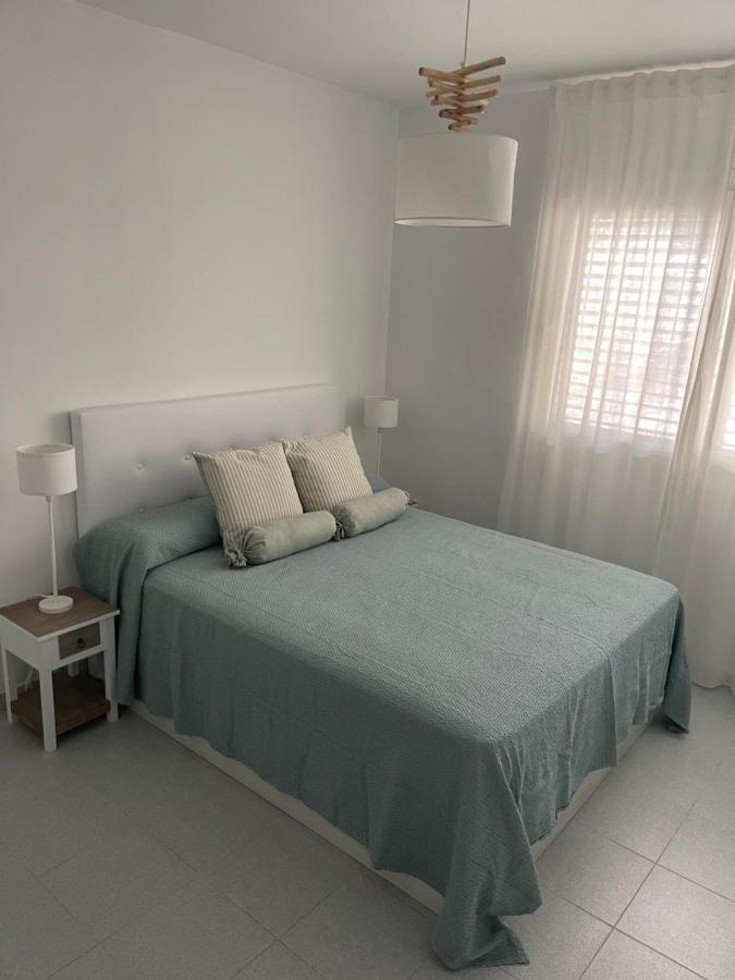 Aquamarine Sant Feliu En La Playa Con Patio Apartment ซานต์เฟลิอูเดกีโซลส์ ภายนอก รูปภาพ