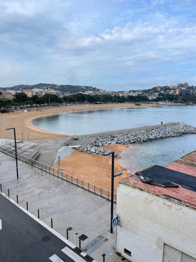 Aquamarine Sant Feliu En La Playa Con Patio Apartment ซานต์เฟลิอูเดกีโซลส์ ภายนอก รูปภาพ