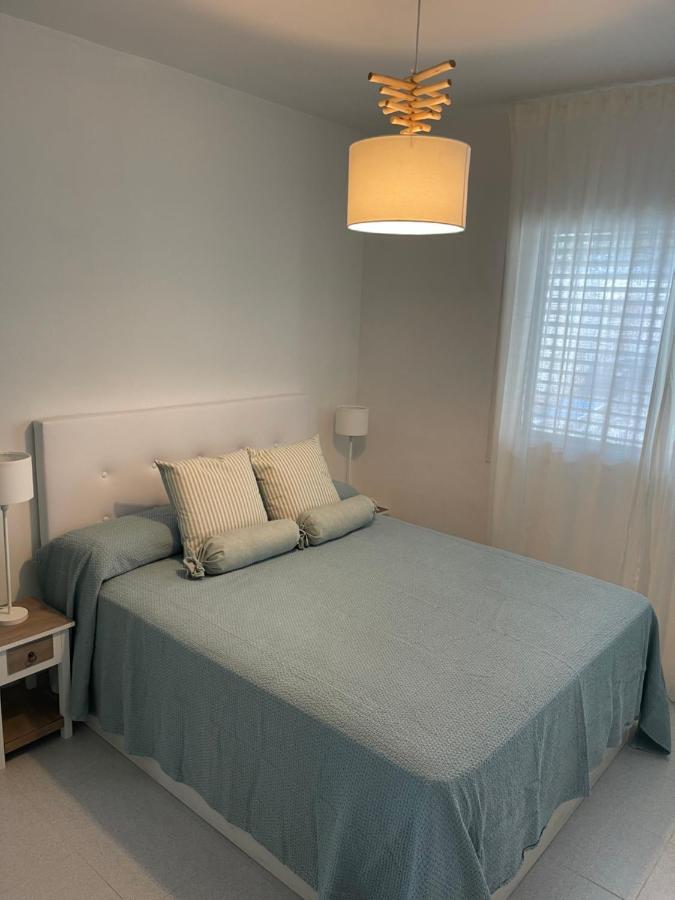 Aquamarine Sant Feliu En La Playa Con Patio Apartment ซานต์เฟลิอูเดกีโซลส์ ภายนอก รูปภาพ