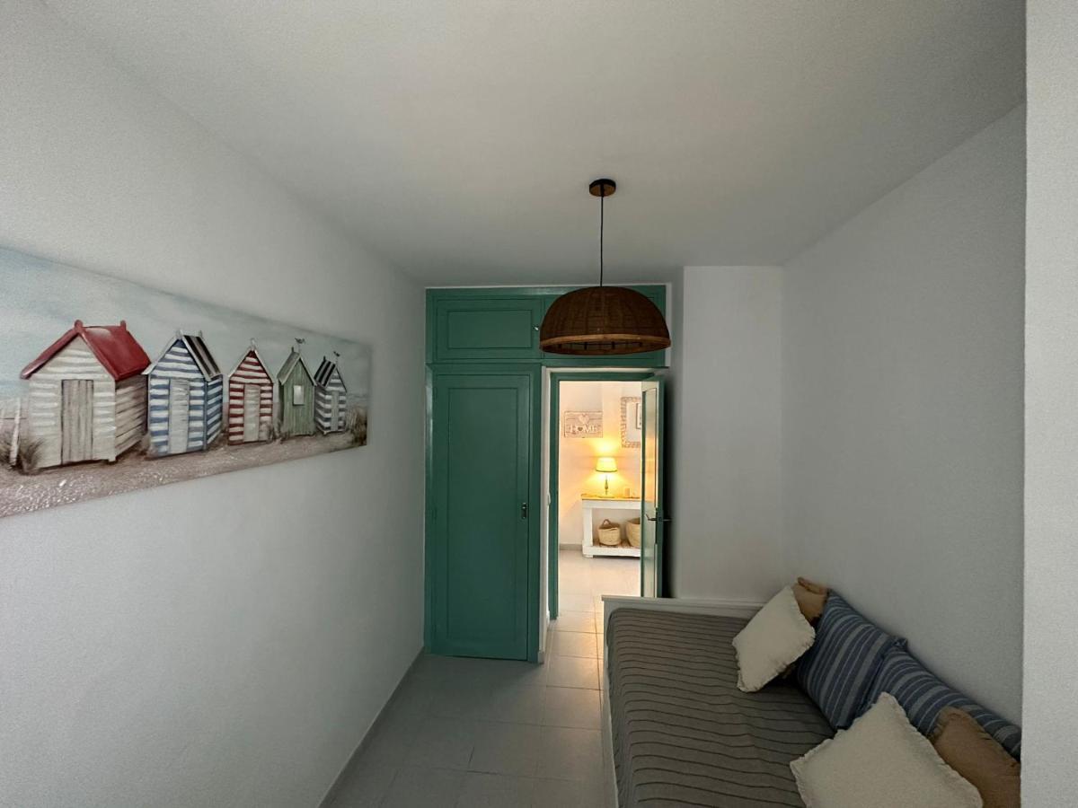 Aquamarine Sant Feliu En La Playa Con Patio Apartment ซานต์เฟลิอูเดกีโซลส์ ภายนอก รูปภาพ