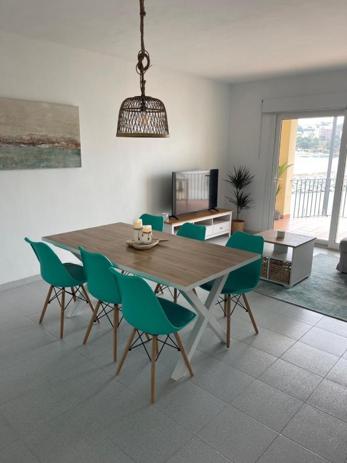 Aquamarine Sant Feliu En La Playa Con Patio Apartment ซานต์เฟลิอูเดกีโซลส์ ภายนอก รูปภาพ